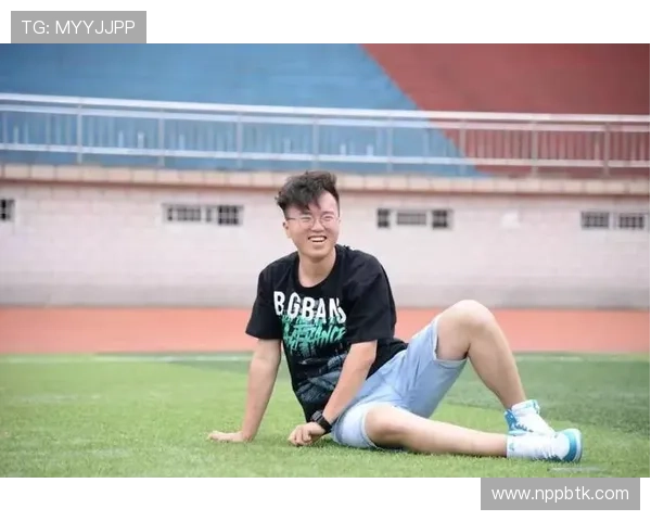 步入丰富多彩的真人BG，体验友谊与娱乐的无缝连接